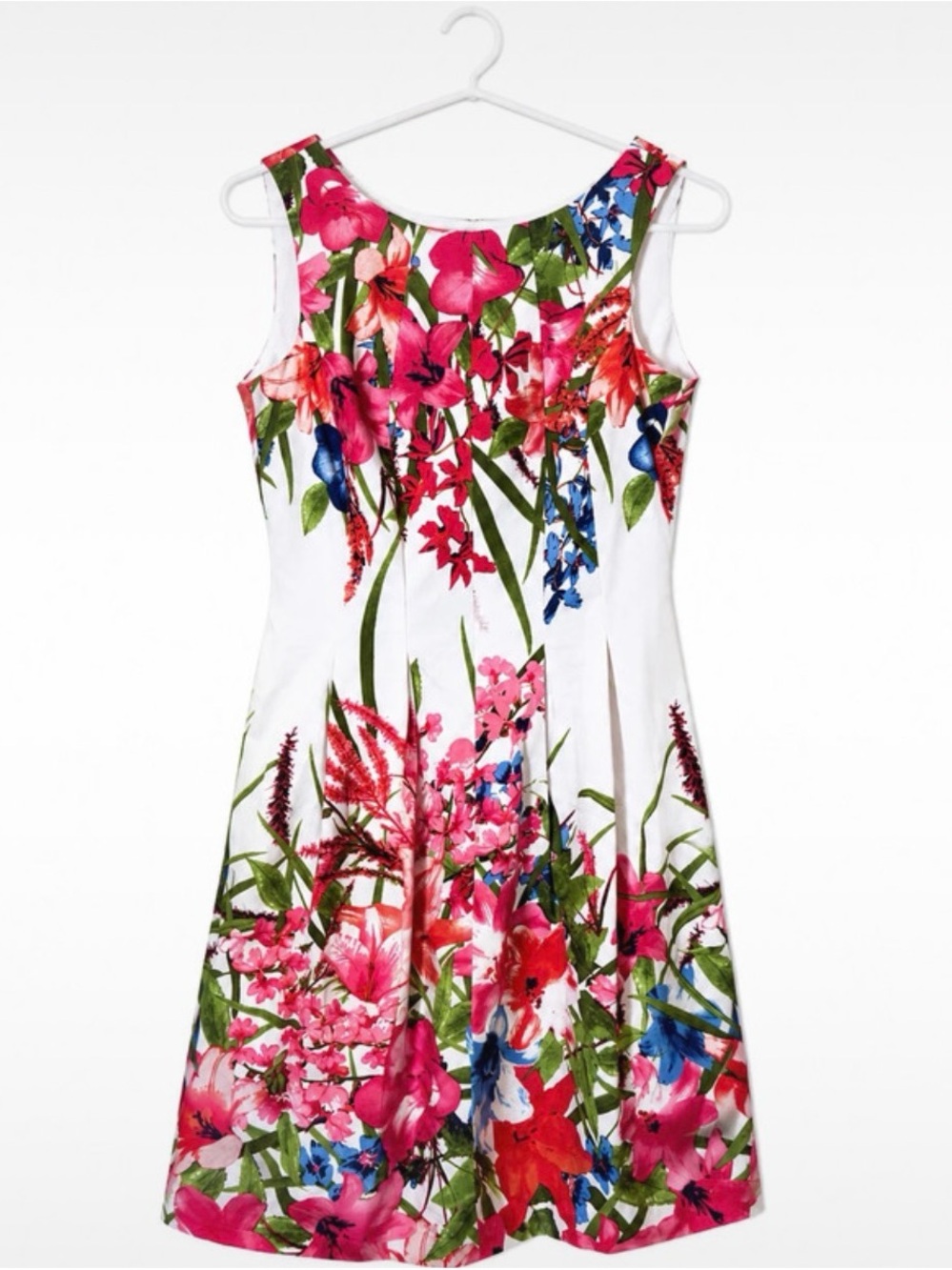 London Times White Floral Scoop-Neck Fit & Flare Dress